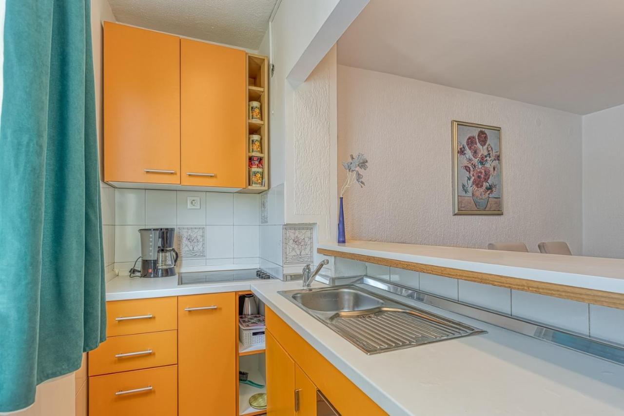 Apartment Gaby With Balcony Porec Ngoại thất bức ảnh